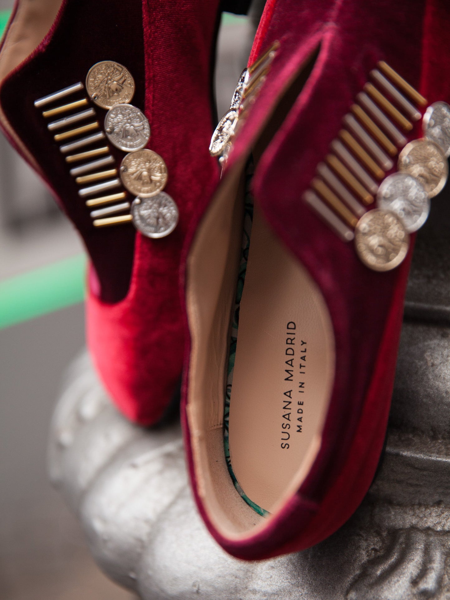 Traviata Flat In Red Bordeaux