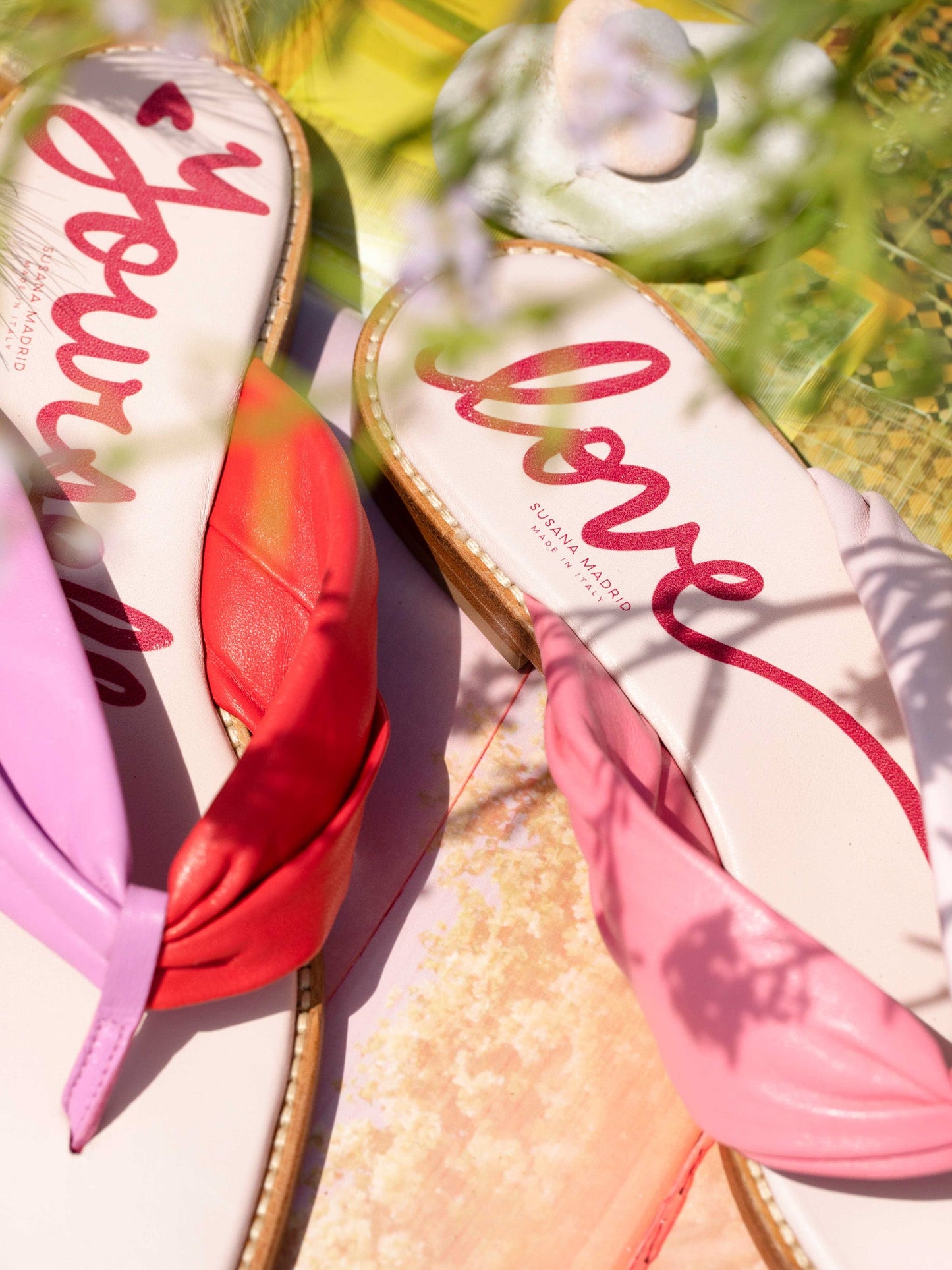 Alma Rosa Flip Flops x Alma Rosa foundation detail