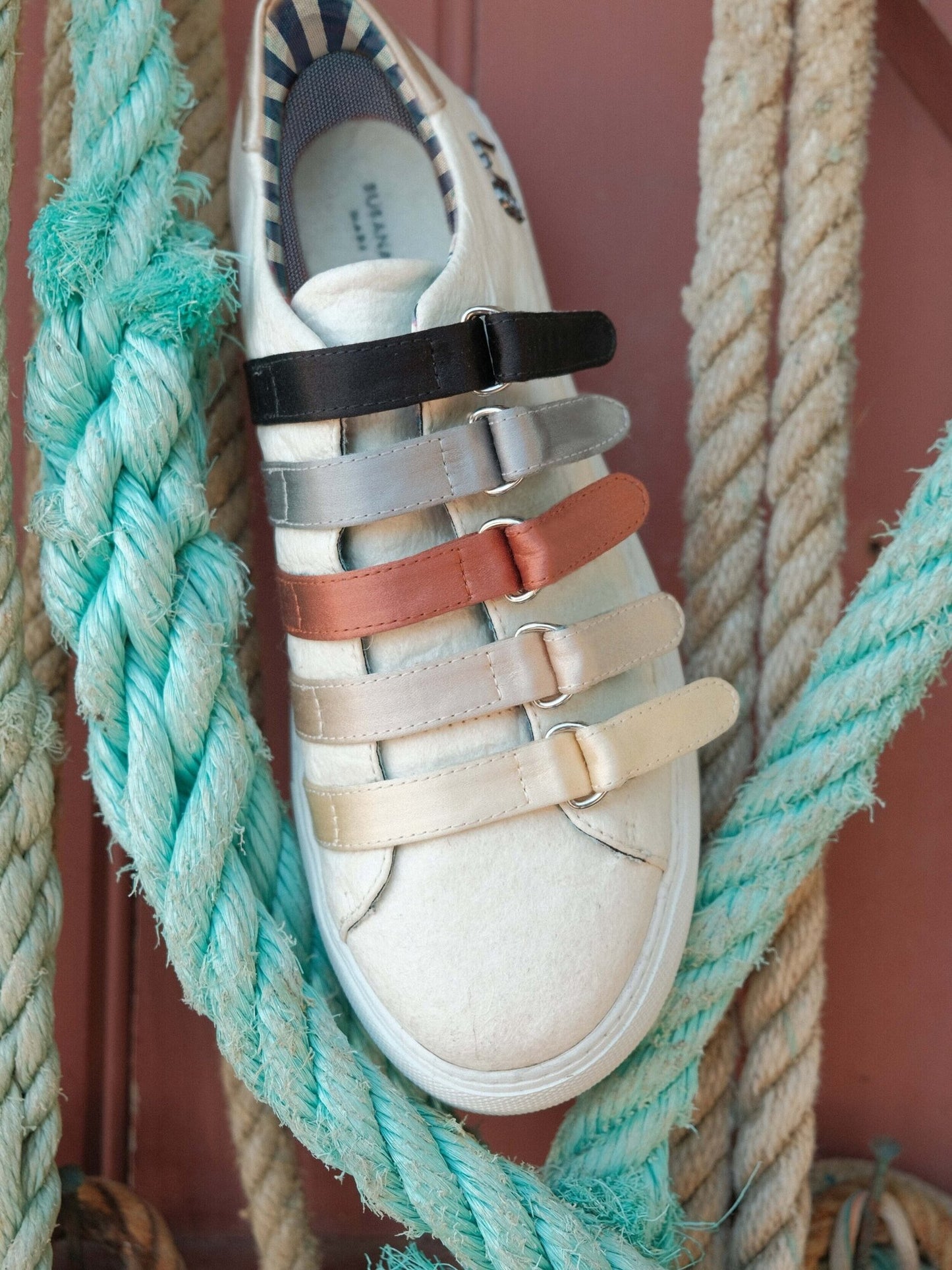 Piña Sneaker -Bio Materials- in Indigo Greens