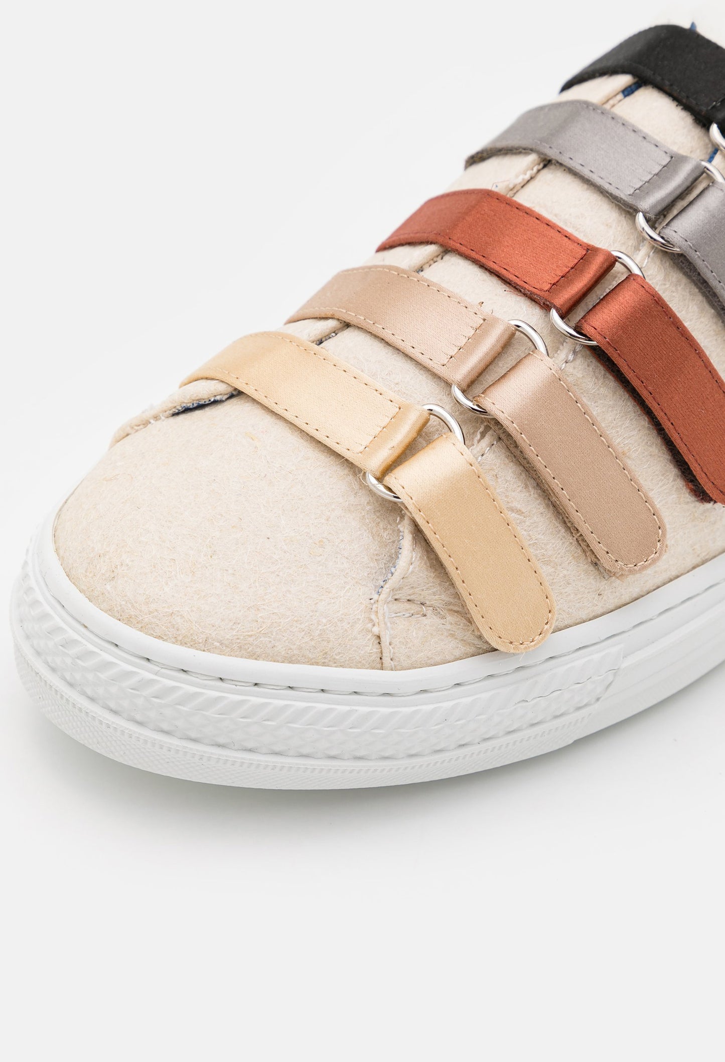 Piña Sneaker in Neutrals